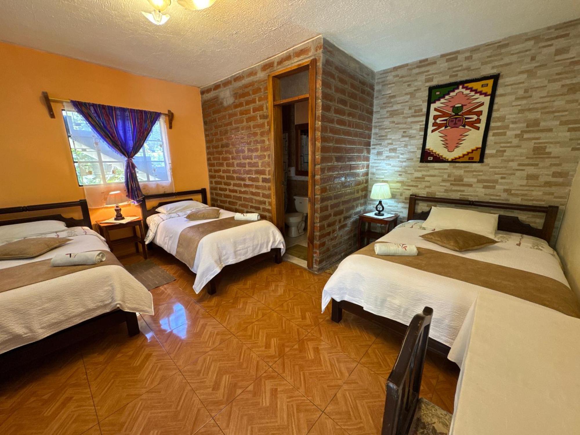 Hotel Donde Ivan بانيوس المظهر الخارجي الصورة