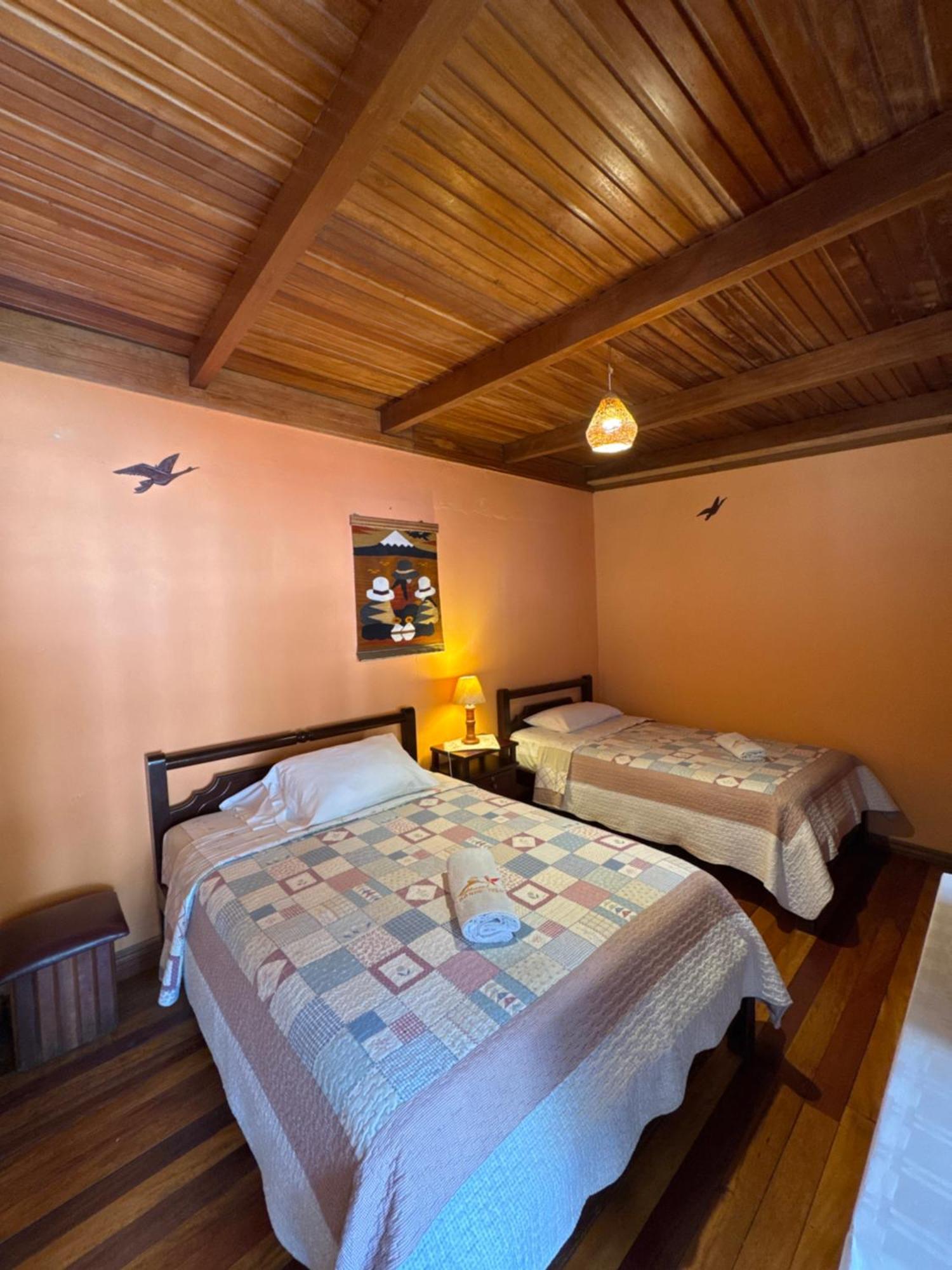 Hotel Donde Ivan بانيوس المظهر الخارجي الصورة