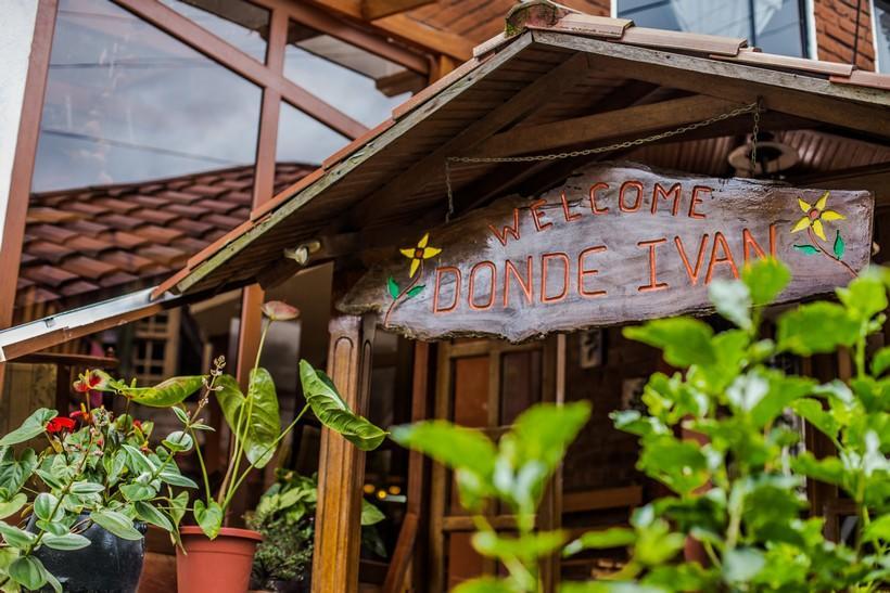 Hotel Donde Ivan بانيوس المظهر الخارجي الصورة